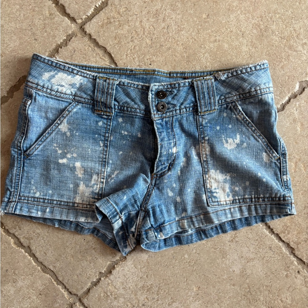 BONGO Light Blue Distressed Jean Shorts